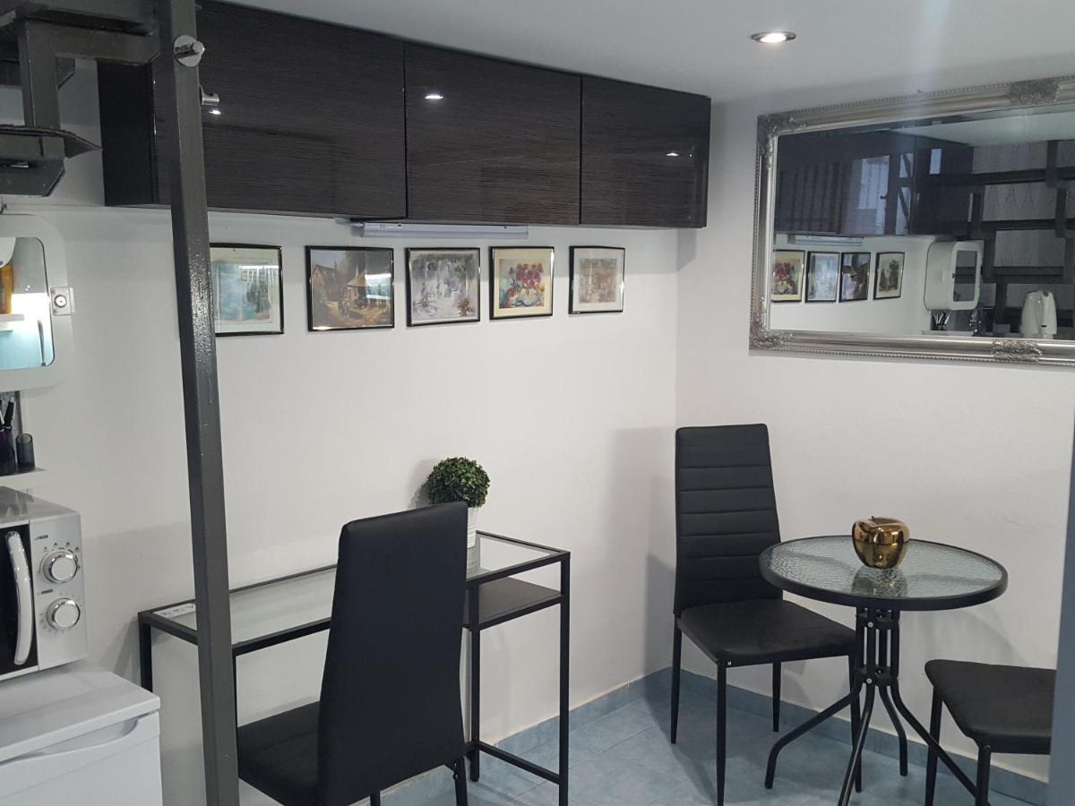 Like Studio City Centrum, Wifi, Terrace 布达佩斯 外观 照片