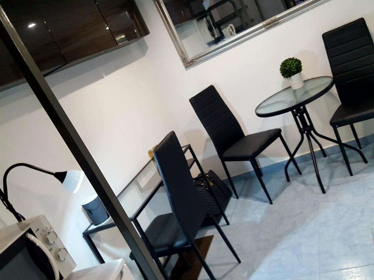 Like Studio City Centrum, Wifi, Terrace 布达佩斯 外观 照片